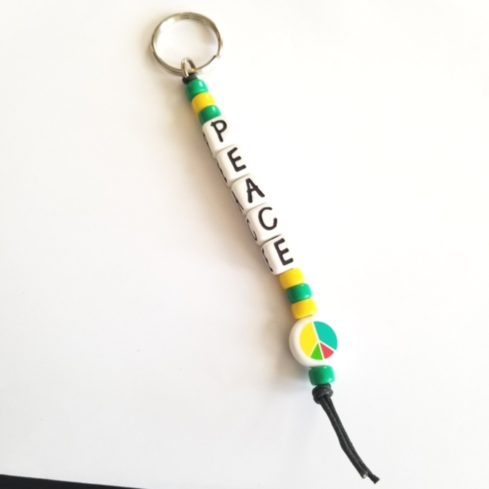 Peace keychain key ring green yellow white beaded bead